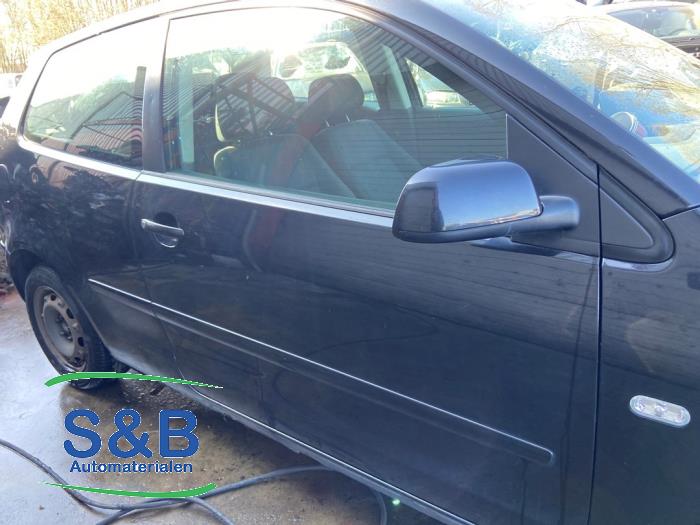 Volkswagen Polo IV 1.4 16V 75 Sloopvoertuig (2004, Zwart)