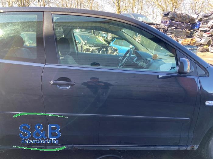 Volkswagen Polo IV 1.4 16V 75 Sloopvoertuig (2004, Zwart)