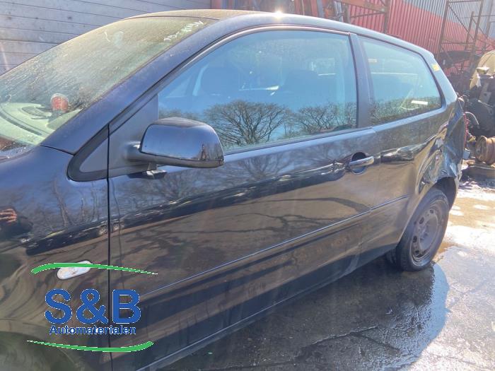 Volkswagen Polo IV 1.4 16V 75 Sloopvoertuig (2004, Zwart)