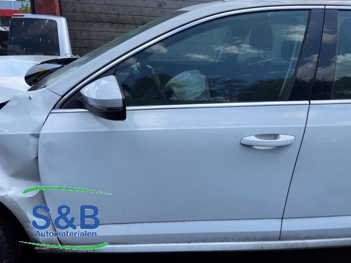 Skoda Octavia Combi 1.6 TDI GreenTec 16V Sloopvoertuig (2015, Wit)