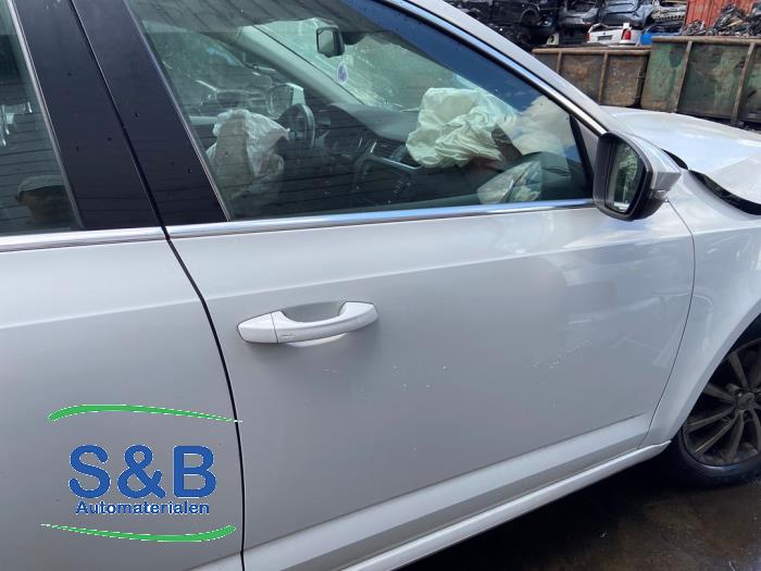 Skoda Octavia Combi 1.6 TDI GreenTec 16V Sloopvoertuig (2015, Wit)