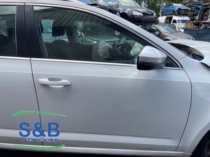 Skoda Octavia Combi 1.6 TDI GreenTec 16V Sloopvoertuig (2015, Wit)