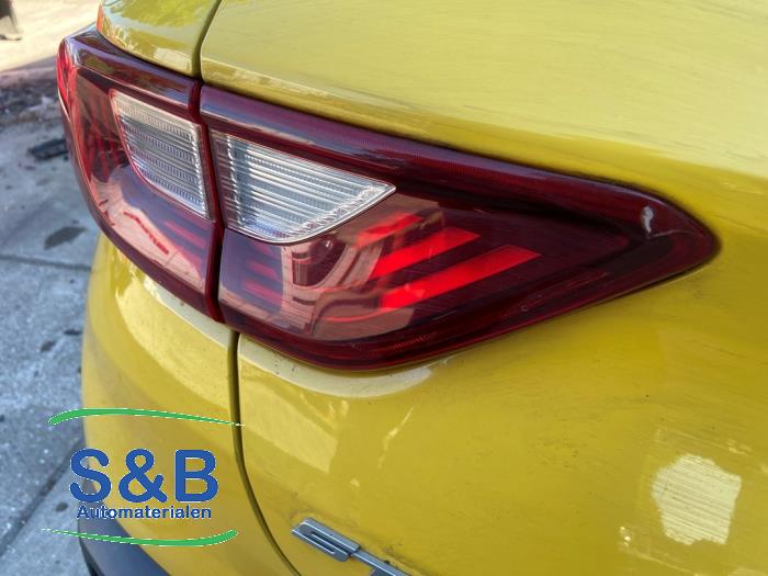 Kia Stonic 1.0i T-GDi 12V Eco-Dynamics+ Sloopvoertuig (2021, Geel)