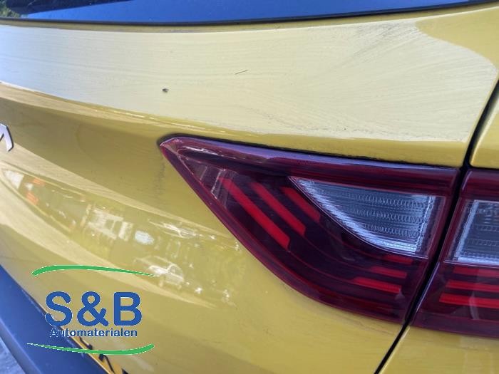 Kia Stonic 1.0i T-GDi 12V Eco-Dynamics+ Sloopvoertuig (2021, Geel)