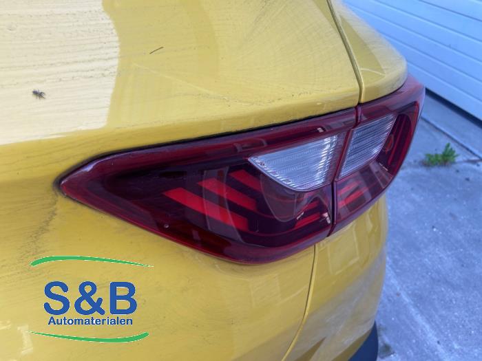 Kia Stonic 1.0i T-GDi 12V Eco-Dynamics+ Sloopvoertuig (2021, Geel)