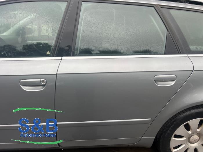 Audi A4 Avant 2.0 TDI 16V Sloopvoertuig (2006, Grijs)