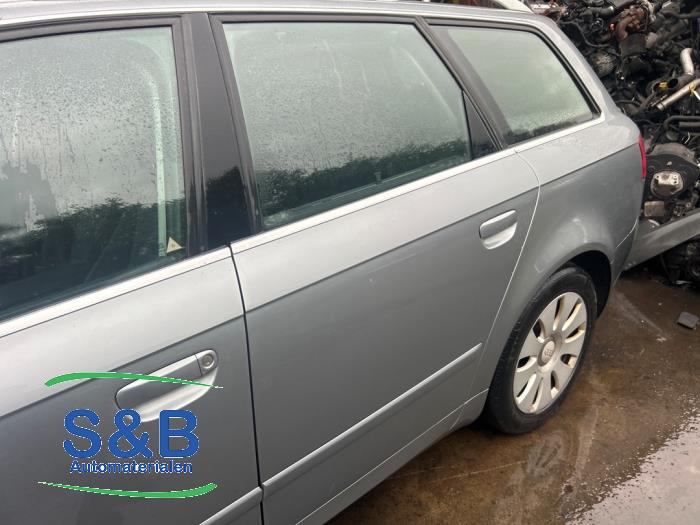 Audi A4 Avant 2.0 TDI 16V Sloopvoertuig (2006, Grijs)