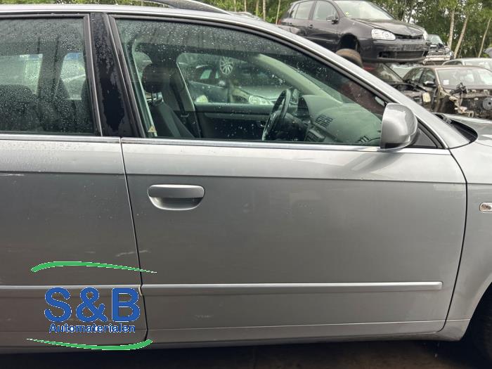 Audi A4 Avant 2.0 TDI 16V Sloopvoertuig (2006, Grijs)