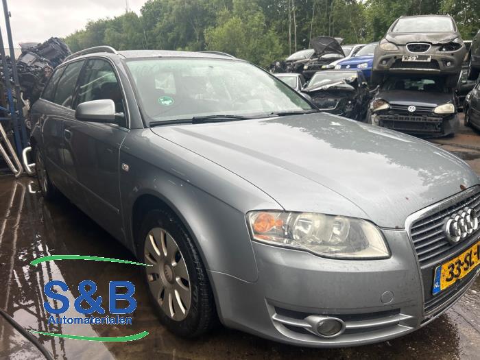 Audi A4 Avant 2.0 TDI 16V Sloopvoertuig (2006, Grijs)