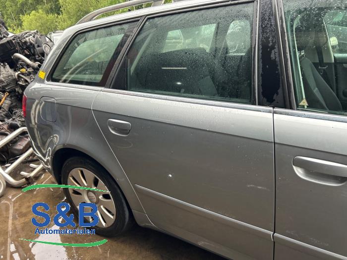 Audi A4 Avant 2.0 TDI 16V Sloopvoertuig (2006, Grijs)
