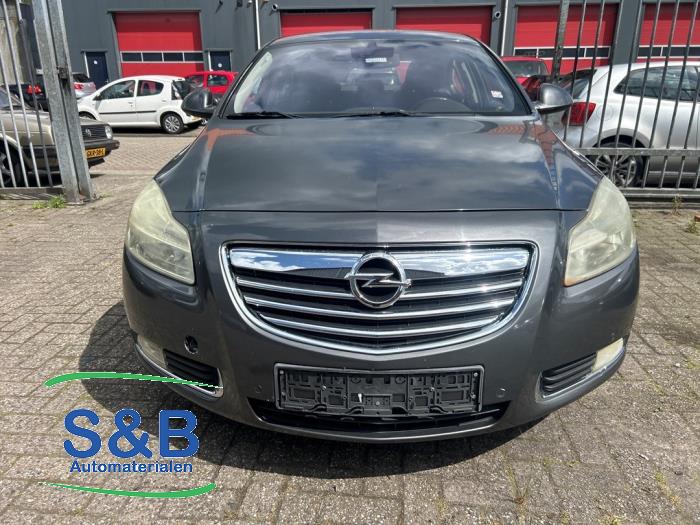 Opel Insignia 2.0 CDTI 16V 130 Ecotec Sloopvoertuig (2010, Donker, Zilvergrijs, Zilver)