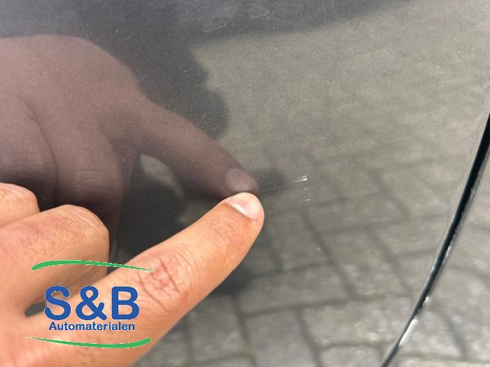 Opel Insignia 2.0 CDTI 16V 130 Ecotec Sloopvoertuig (2010, Donker, Zilvergrijs, Zilver)