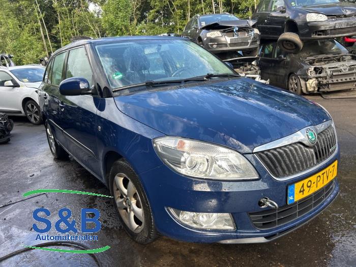 Skoda Fabia II Combi 1.2 TDI 12V Greenline Sloopvoertuig (2011, Blauw)