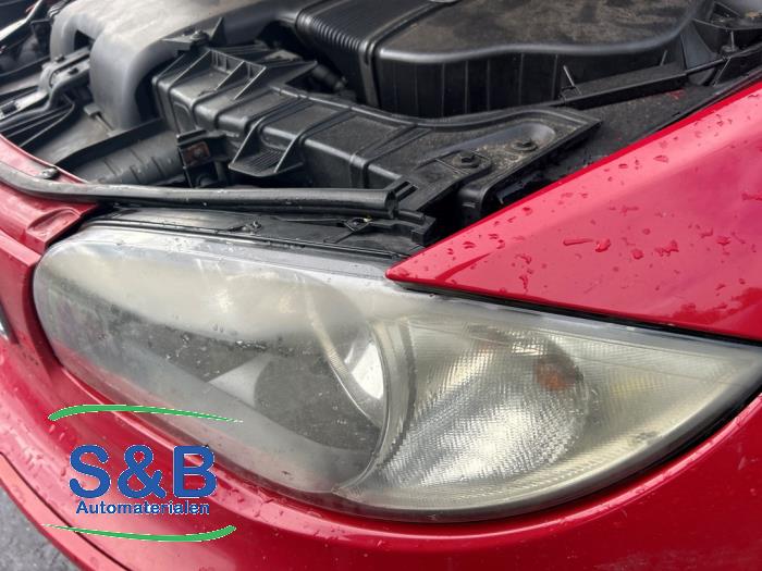 BMW 1-Serie Sloopvoertuig (2015, Rood)