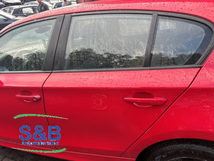 BMW 1-Serie Sloopvoertuig (2015, Rood)