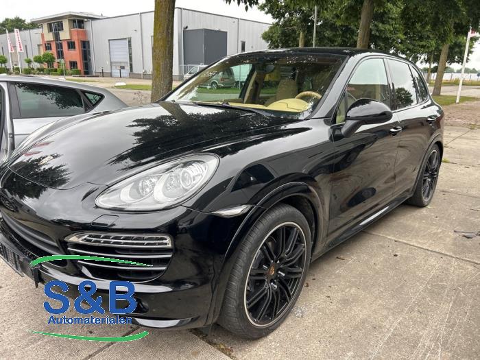 Porsche Cayenne II 3.0 D V6 24V Sloopvoertuig (2013, Zwart)