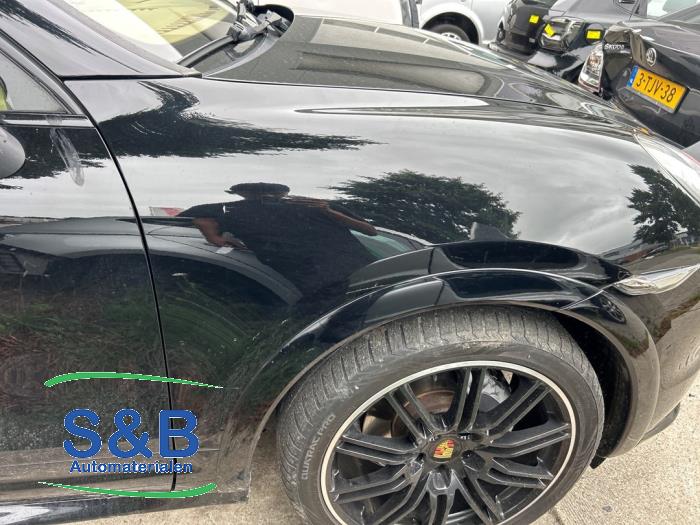 Porsche Cayenne II 3.0 D V6 24V Sloopvoertuig (2013, Zwart)