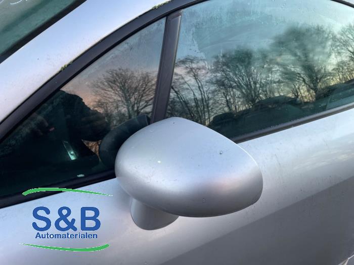 Audi TT 1.8 20V Turbo Sloopvoertuig (1999, Licht, Grijs, Zilvergrijs)