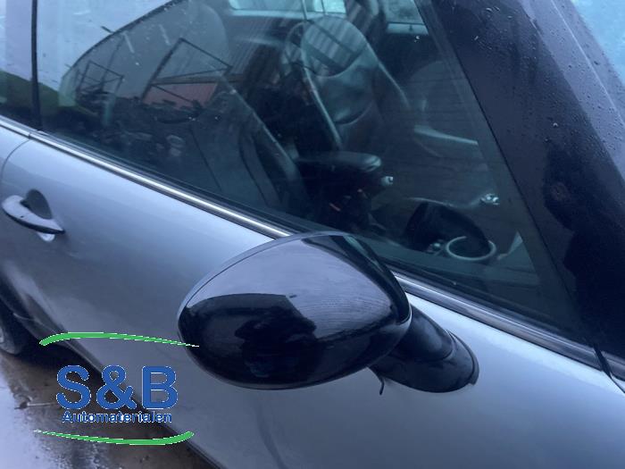 Mini Mini Sloopvoertuig (2002, Grijs)