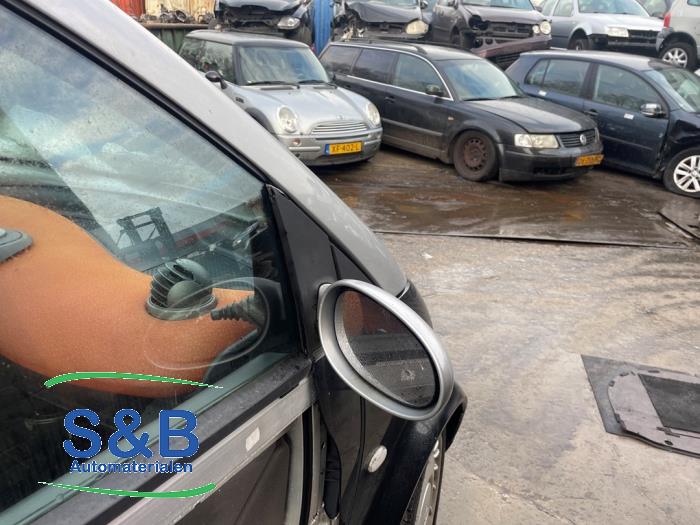 Smart City-Coupé 0.6 Turbo i.c. Smart&Pulse Sloopvoertuig (2002, Grijs)