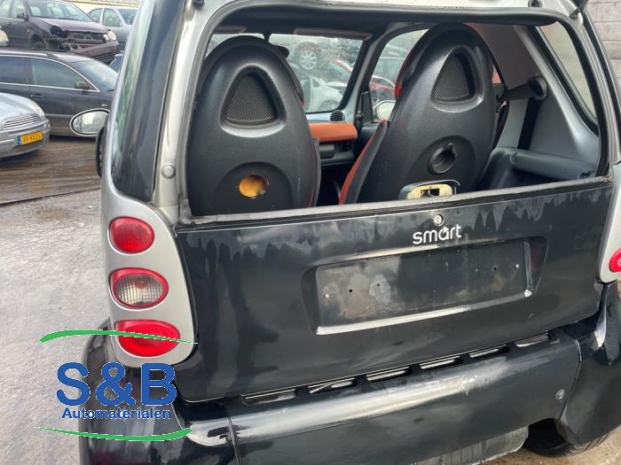 Smart City-Coupé 0.6 Turbo i.c. Smart&Pulse Sloopvoertuig (2002, Grijs)
