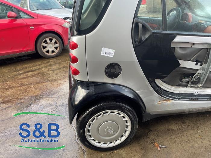 Smart City-Coupé 0.6 Turbo i.c. Smart&Pulse Sloopvoertuig (2002, Grijs)