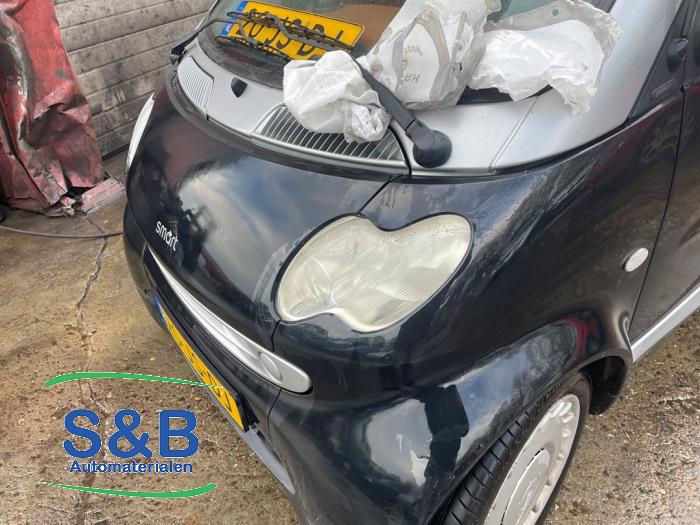 Smart City-Coupé 0.6 Turbo i.c. Smart&Pulse Sloopvoertuig (2002, Grijs)