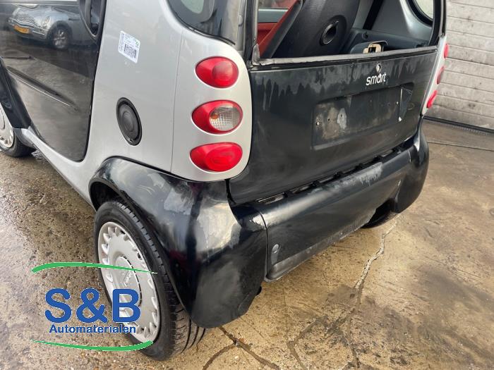 Smart City-Coupé 0.6 Turbo i.c. Smart&Pulse Sloopvoertuig (2002, Grijs)