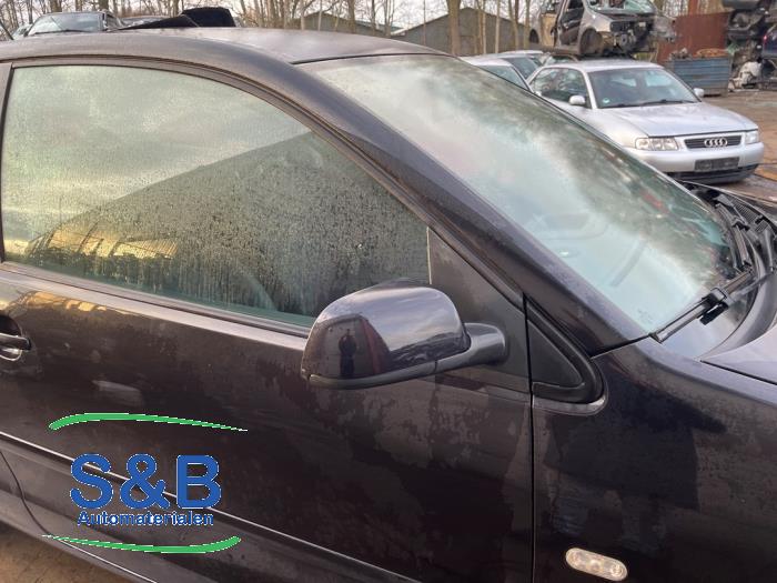 Volkswagen Polo IV 1.4 16V Sloopvoertuig (2004, Metallic, Zwart)