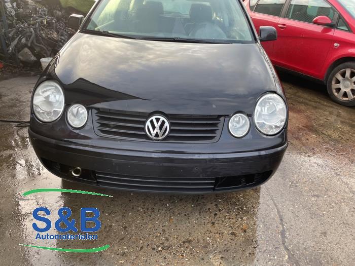 Volkswagen Polo IV 1.4 16V Sloopvoertuig (2004, Metallic, Zwart)