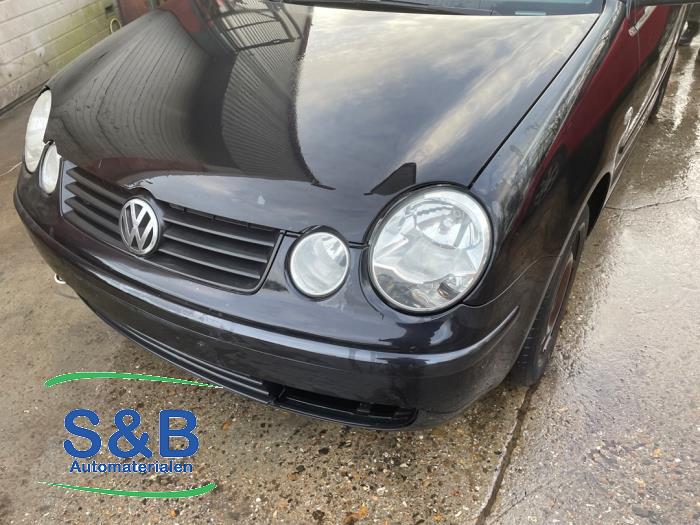 Volkswagen Polo IV 1.4 16V Sloopvoertuig (2004, Metallic, Zwart)