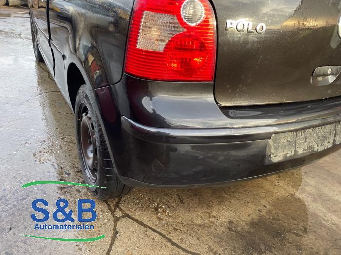 Volkswagen Polo IV 1.4 16V Sloopvoertuig (2004, Metallic, Zwart)