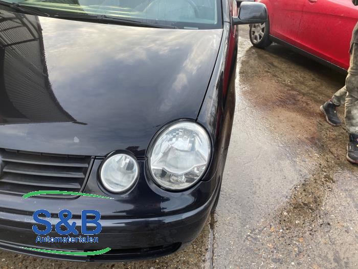 Volkswagen Polo IV 1.4 16V Sloopvoertuig (2004, Metallic, Zwart)