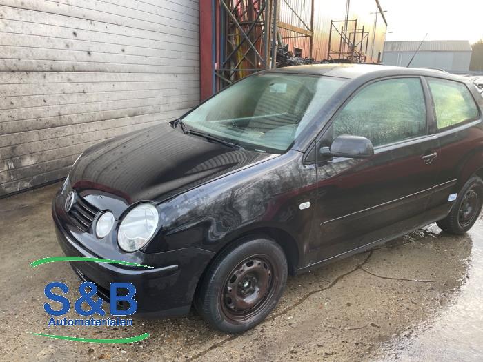 Volkswagen Polo IV 1.4 16V Sloopvoertuig (2004, Metallic, Zwart)