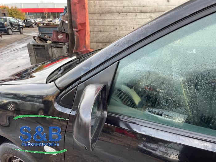 Volkswagen Polo IV 1.4 16V Sloopvoertuig (2004, Metallic, Zwart)