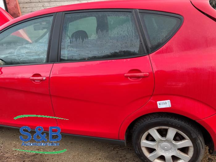 Seat Altea 2.0 FSI 16V Sloopvoertuig (2004, Rood)