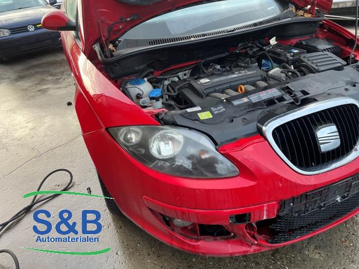 Seat Altea 2.0 FSI 16V Sloopvoertuig (2004, Rood)