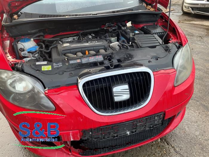 Seat Altea 2.0 FSI 16V Sloopvoertuig (2004, Rood)