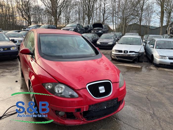Seat Altea 2.0 FSI 16V Sloopvoertuig (2004, Rood)