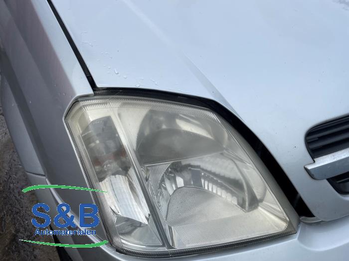 Opel Meriva 1.6 16V Sloopvoertuig (2004, Grijs, Zilvergrijs)