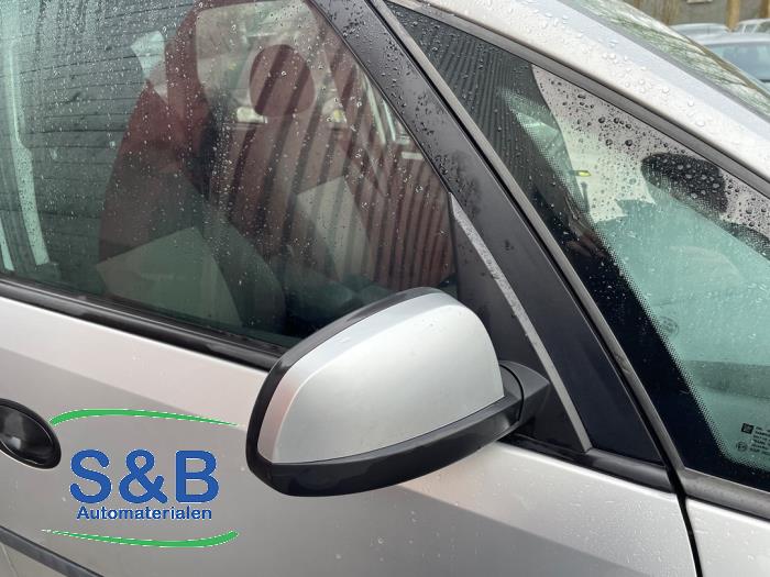 Opel Meriva 1.6 16V Sloopvoertuig (2004, Grijs, Zilvergrijs)