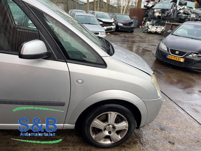 Opel Meriva 1.6 16V Sloopvoertuig (2004, Grijs, Zilvergrijs)