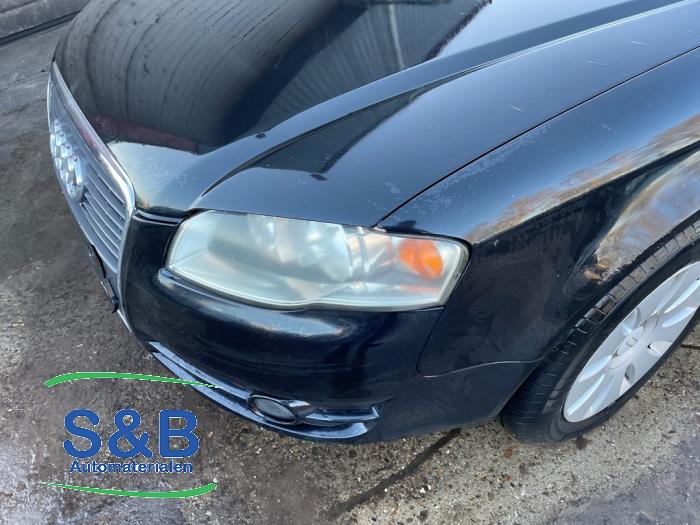 Audi A4 Avant 1.9 TDI Sloopvoertuig (2006, Metallic, Zwart)