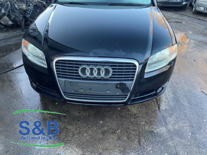 Audi A4 Avant 1.9 TDI Sloopvoertuig (2006, Metallic, Zwart)