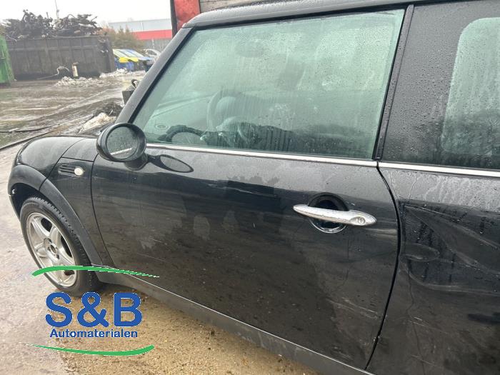 Mini Mini One/Cooper 1.6 16V One Sloopvoertuig (2002, Zwart)