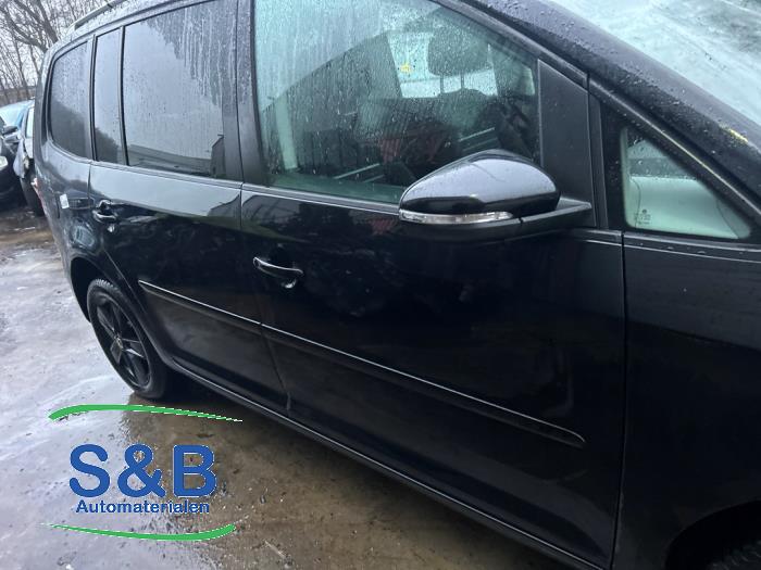 Volkswagen Touran 1.6 TDI 16V Sloopvoertuig (2015, Zwart)