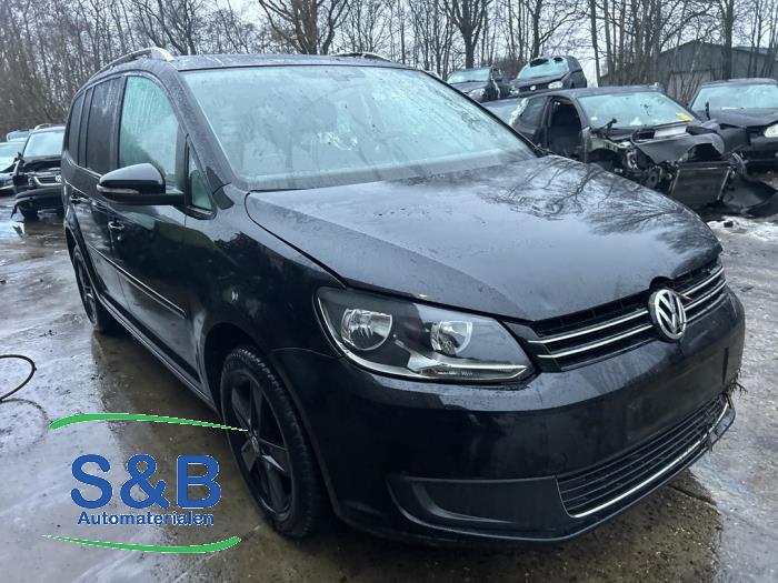 Volkswagen Touran 1.6 TDI 16V Sloopvoertuig (2015, Zwart)
