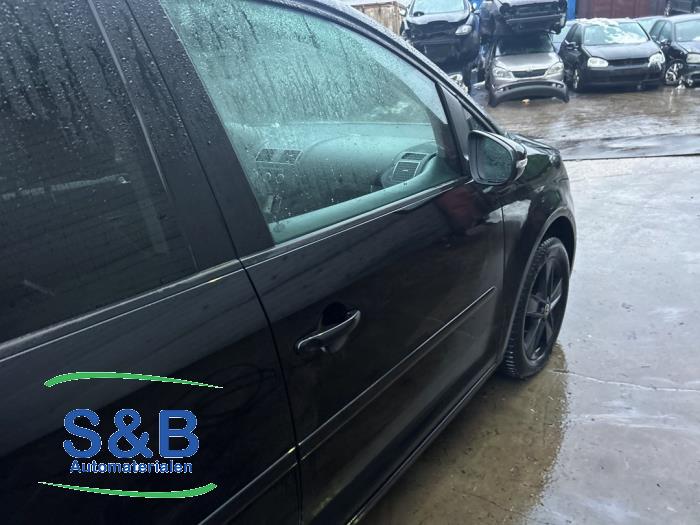 Volkswagen Touran 1.6 TDI 16V Sloopvoertuig (2015, Zwart)