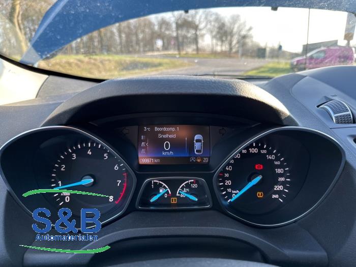 Ford Kuga II 1.5 EcoBoost 16V 150 Schadevoertuig (2018, Blauw)