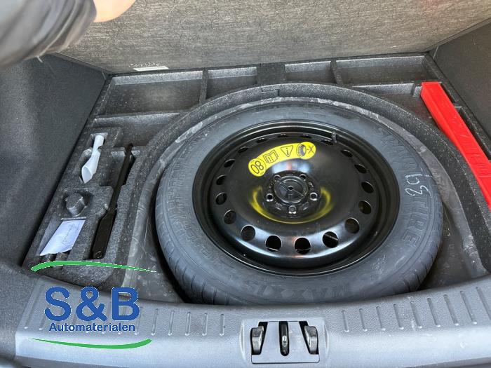 Ford Kuga II 1.5 EcoBoost 16V 150 Schadevoertuig (2018, Blauw)